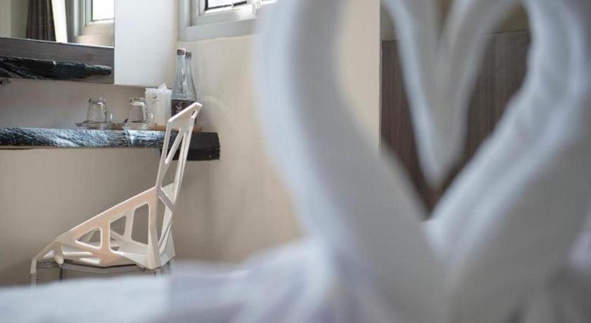 Veethara Boutique Hotel Удон Тани Екстериор снимка