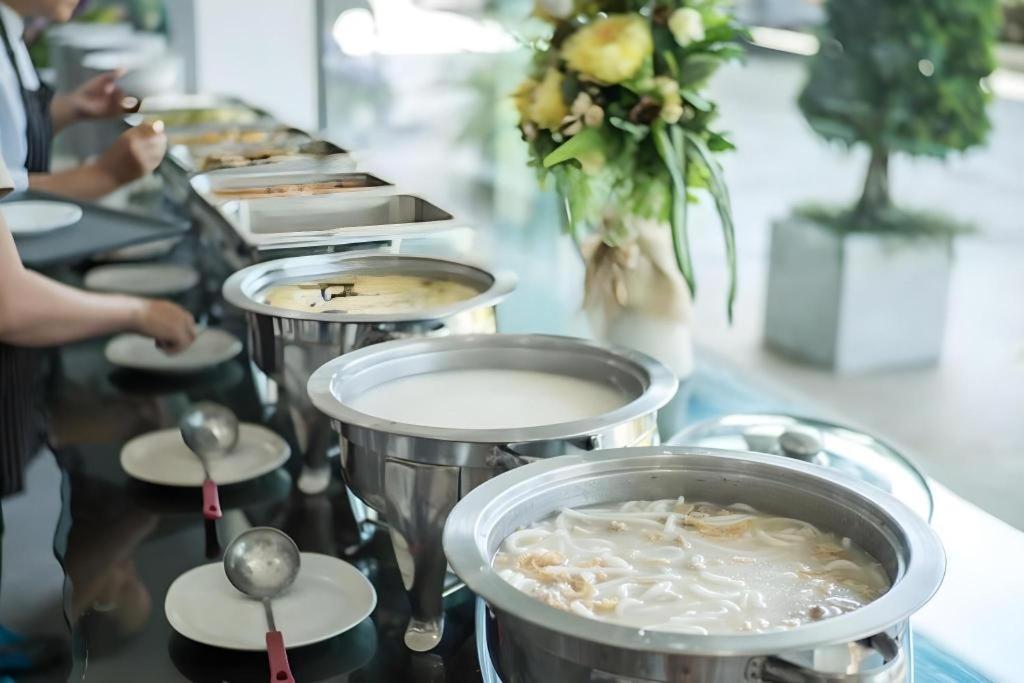 Veethara Boutique Hotel Удон Тани Екстериор снимка